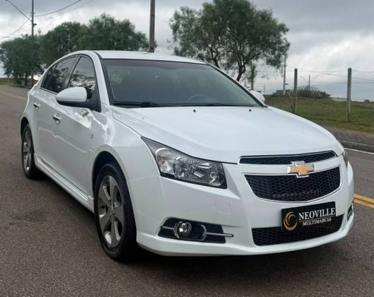 CHEVROLET CRUZE 1.8 LT 16V FLEX 4P MANUAL